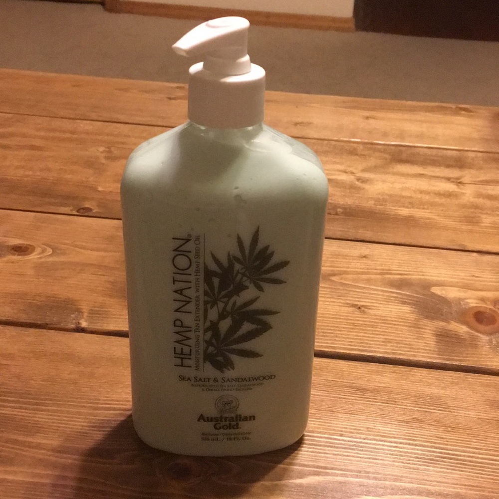 Hemp Nation moisturizer/bronzer